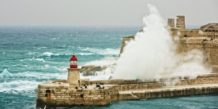 Málta migránsokat utasított vissza Líbiába