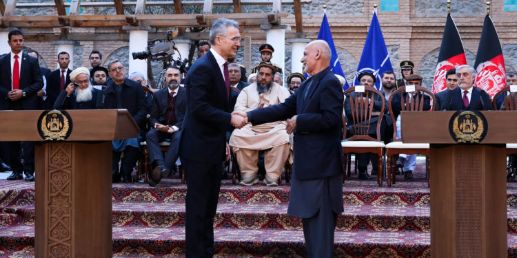 Az amerikai haderő légicsapást hajtott végre Afganisztán déli részén