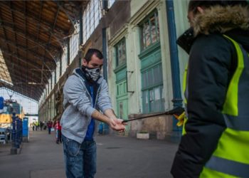 Szombaton, 24 órán keresztül, folyamatosan frissülő napi hírcunami a koronavírussal kapcsolatban – egyetlen egy cikkben.