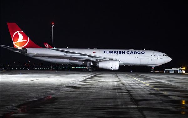 Vasárnap, 24 órán keresztül, folyamatosan frissülő napi hírcunami a koronavírussal kapcsolatban – egyetlen egy cikkben.