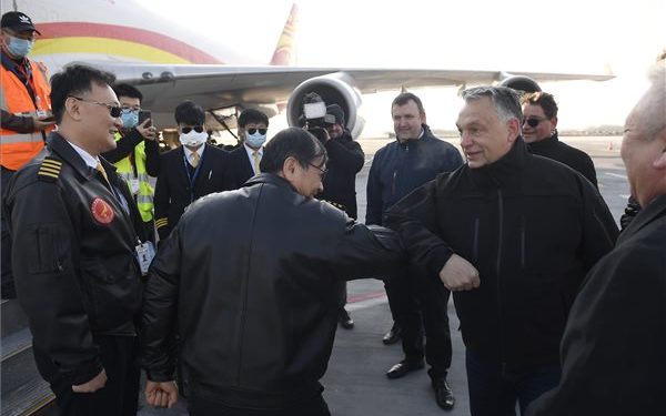 24 órás, folyamatosan frissülő hírcunami a koronavírussal kapcsolatban H-K