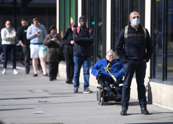 24 órás, folyamatosan frissülő hírcunami a koronavírussal kapcsolatban (Csütörtök 19 órától – Péntek 19 óráig)