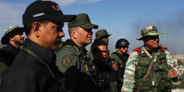 A venezuelai elnök szerint az Egyesült Államok háborús terveket sző országa ellen