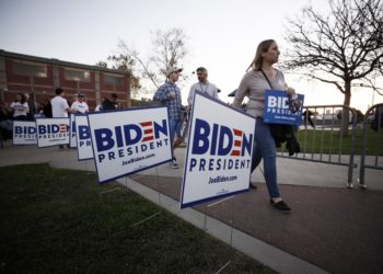 Biden megállította Sanders menetelését a demokraták elnökjelöltsége felé