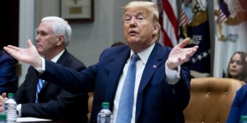 Az USA az Egyesült Királyság kivételével 30 napra felfüggeszt minden beutazást Európából