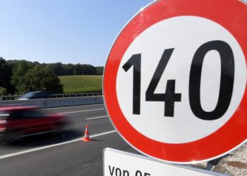 Nem kísérleteznek többé a 140 kilométeres sebességkorlátozással az osztrák autópályákon