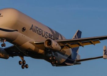 Négy napra leállítja spanyol és francia gyárait az Airbus