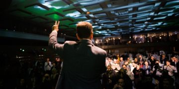 Szlovák választások – Gyors kormányalakítást és alkotmányos többséget akar a győztes párt elnöke