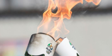 Tokió 2020 – Felfüggesztették a lángváltót