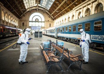 MÁV: hétfőtől elkezdődik a járművek teljes fertőtlenítése