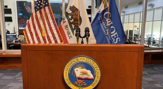 Zárlat alatt egész Kalifornia, senki nem hagyhatja el az otthonát