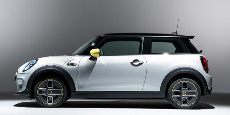 Teljesen elektromos Minit vezet be a BMW