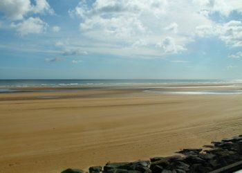 A világ homokos tengerpartjainak fele eltűnhet az évszázad végéig egy EU-kutatás szerint