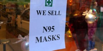 Koronavírus – Húszszázalékos fertőződési arányra készít terveket a brit kormány