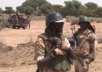 Megtámadtak egy katonai konvojt Nigériában, legalább 70-en meghaltak