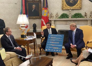 Vírustesztek bevezetését fontolgatja Washington néhány nemzetközi légi járaton