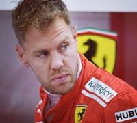 „Vettel vonuljon vissza, vagy váltson csapatot ” – Ecclestone