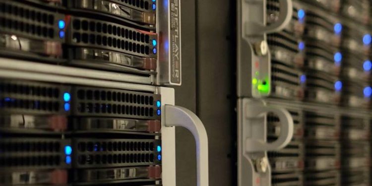 IBM forgalma és nyeresége az első negyedévben csökkent