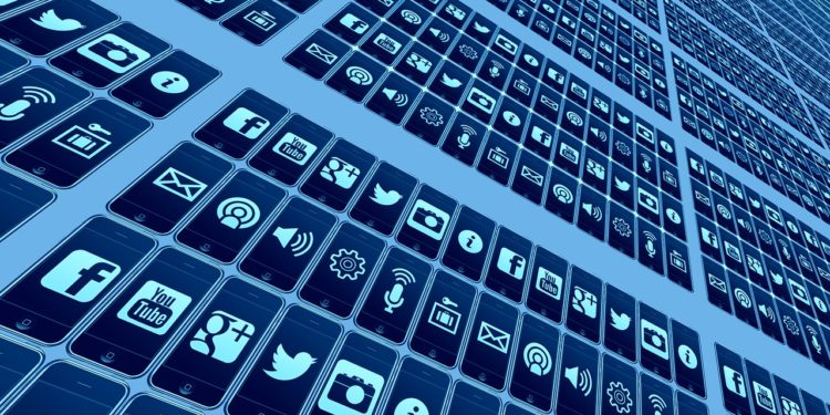 Az internethálózatok megbirkóznak a megnőtt terheléssel