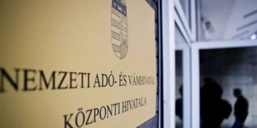 Több milliárdot csalt el egy munkaközvetítő cég Fejér megyében, a NAV egy  milliárdot lefoglalt (videó)