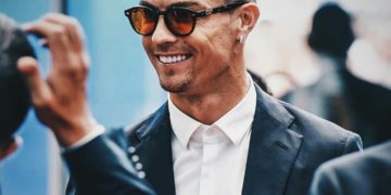 Ronaldo lesz az első dollár milliárdos futballista