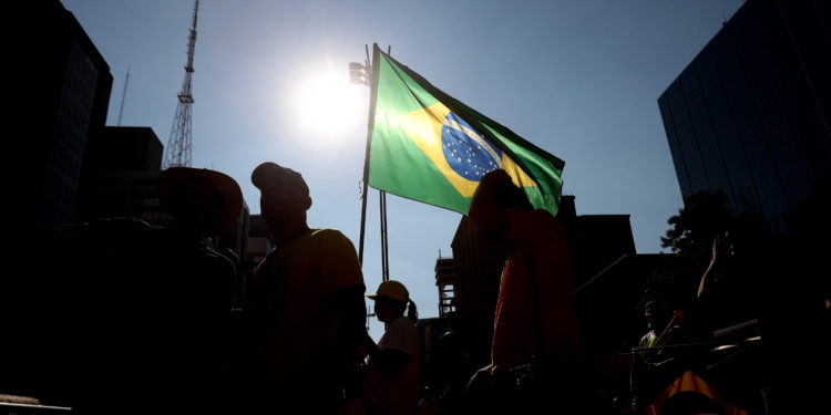 Bolsonaro hívei a hadsereg beavatkozását követelték egy tüntetésen Brazíliavárosban