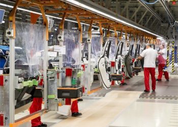 A munkahelyvédelmi bértámogatást már több mint 500 cég kérvényezte