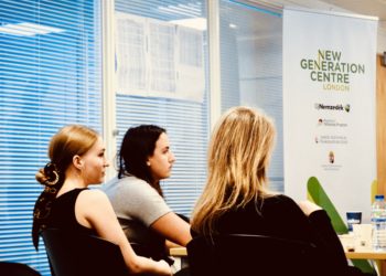 Vállalkozás fejlesztő képzés online kurzusokkal – a LiftUP  londoni csapatától