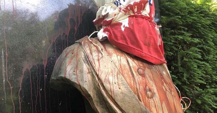 Megrongálták II. Lipót korábbi király szobrát Belgiumban