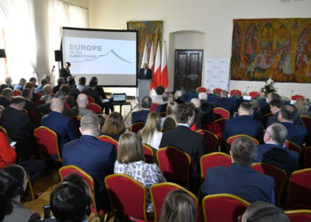 Trianon 100 – Lengyel történész: a magyarok a határok megváltoztatása nélkül képesek egyesülni