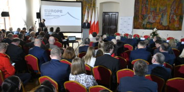 Trianon 100 – Lengyel történész: a magyarok a határok megváltoztatása nélkül képesek egyesülni