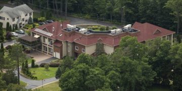 Az amerikai főkonzulátus egyik török alkalmazottját csaknem kilenc év börtönre ítélték Törökországban