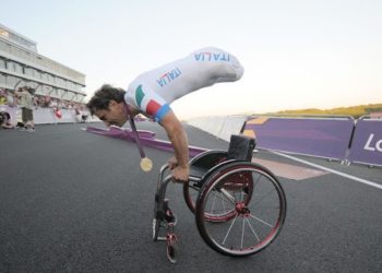 Súlyos sérülést szenvedett verseny közben Alex Zanardi