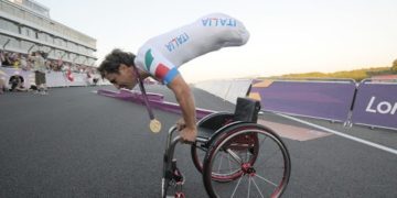 Súlyos sérülést szenvedett verseny közben Alex Zanardi