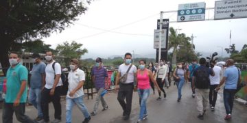 Az olasz belügyminiszter fordulatot sürget az európai migrációs politikában