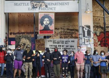 Kész segítséget nyújtani a szövetségi kormány a rend helyreállításához Seattle-ben