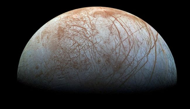 A Jupiter holdjának felszín alatti óceánja lakható lehetett