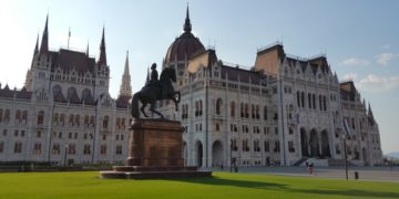 Operatív törzset alapítanak a gazdaság védelméért