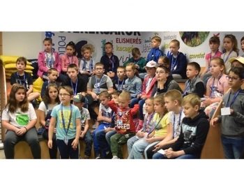 Nyári tábor rendőr gyerekeknek