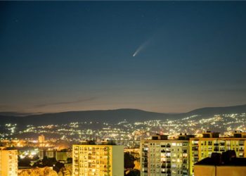 NEOWISE-üstökös (fotók)