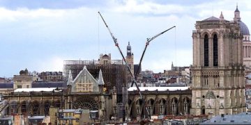 Notre-Dame helyreállításról vitáznak Franciaországban