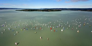 52. Kékszalag tókerülő vitorlásversenyen