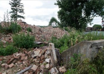 A Bay-kastély összeomlott Ördögkúton