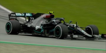 A szezon első pole pozíciója Bottasé