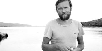 A berlini magyar kulturális intézet Tolnai Ottó előtt tiszteleg