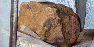 Németországi meteoritra bukkantak egy kertben