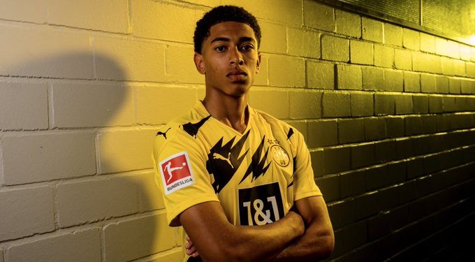 Borussia Dortmund – 17 éves fiatal tehetséget igazolt