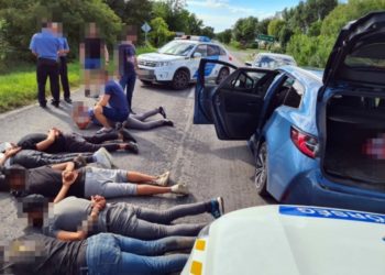 Dusnokon embercsempészt fogtak el