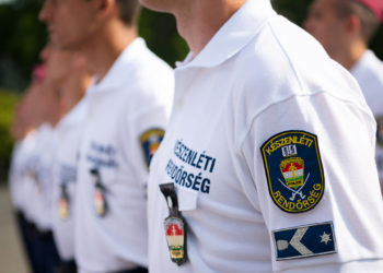 399 tiszthelyettest és 75 rendőrtisztet avattak országszerte (videó)