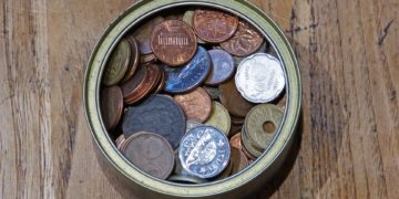 A világ legnagyobb pénzgyűjteménye  egy nepáli numizmatikusé